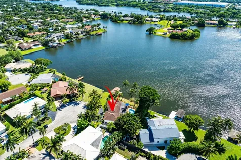 25 NW 24th Court Delray Beach FL 33444