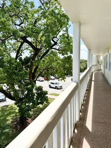 3097 Newport S Deerfield Beach FL 33442