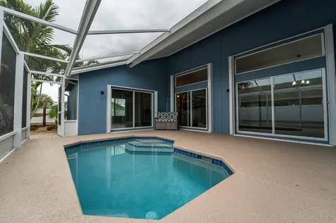 2800 Sw Montego Terrace Stuart FL 34997