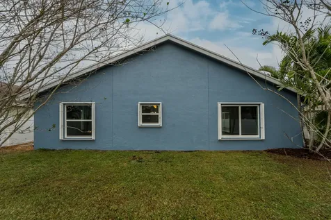 2800 Sw Montego Terrace Stuart FL 34997