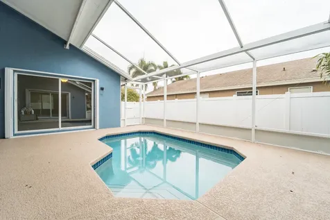 2800 Sw Montego Terrace Stuart FL 34997