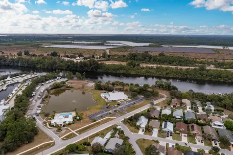 2800 Sw Montego Terrace Stuart FL 34997