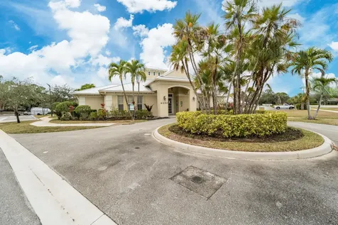 2800 Sw Montego Terrace Stuart FL 34997
