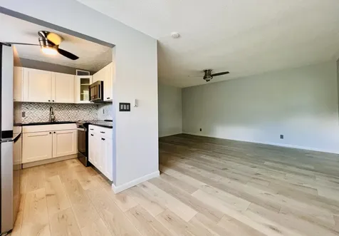 260 Dorchester K West Palm Beach FL 33417