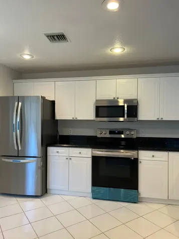 1275 E Lancewood Place Delray Beach FL 33445