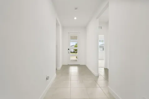 14499 Sw Woodford Way Port Saint Lucie FL 34987