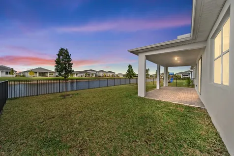 14499 Sw Woodford Way Port Saint Lucie FL 34987