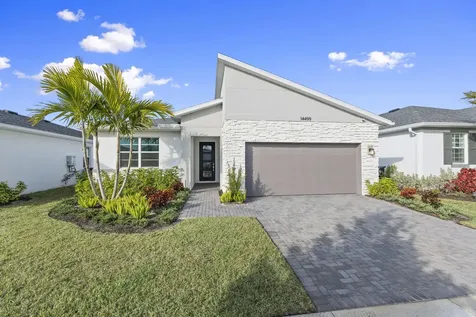 14499 Sw Woodford Way Port Saint Lucie FL 34987