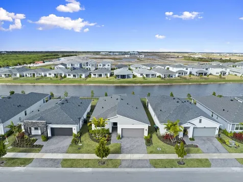 14499 Sw Woodford Way Port Saint Lucie FL 34987