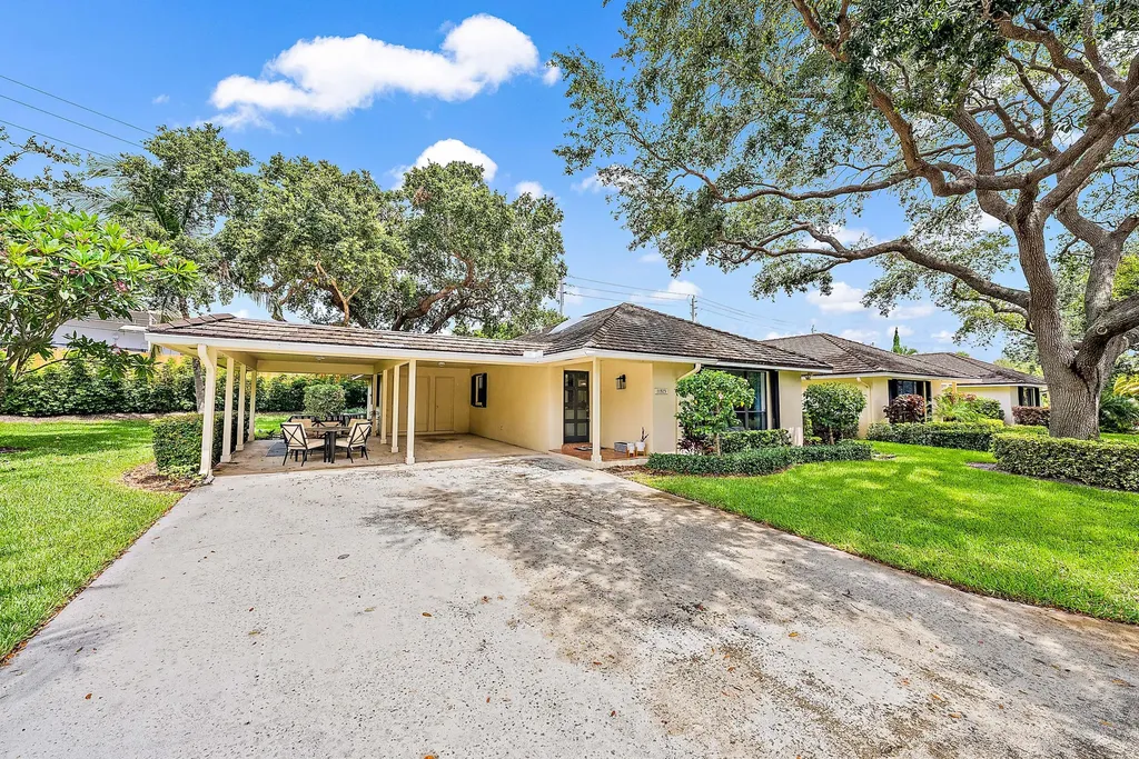 11325 Twelve Oaks Way North Palm Beach FL 33408