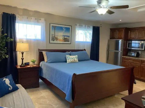 2740 Ne 10th Street Pompano Beach FL 33062