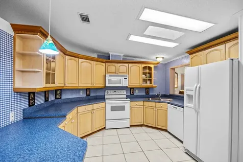 3422 Feriwinkle Court Port Saint Lucie FL 34952