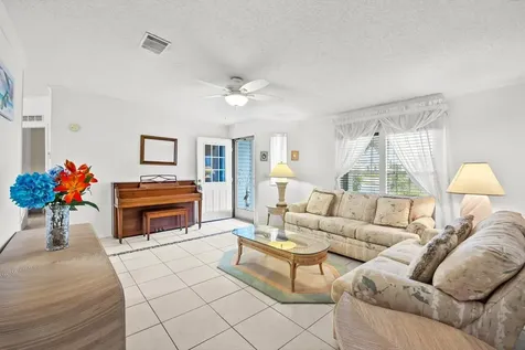 3422 Feriwinkle Court Port Saint Lucie FL 34952
