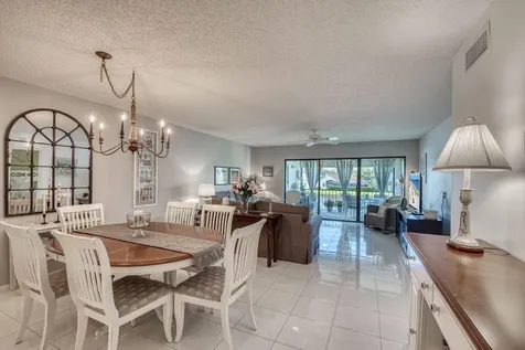 12871 Briarlake Drive Palm Beach Gardens FL 33418