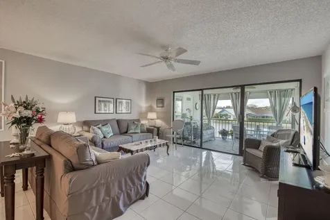 12871 Briarlake Drive Palm Beach Gardens FL 33418