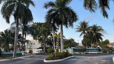 2593 Ne 15th Street Pompano Beach FL 33062