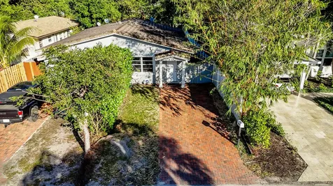 1404 Nw 4th Avenue Fort Lauderdale FL 33311
