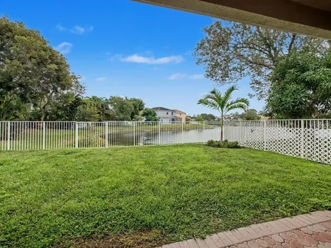 5884 NW 49th Lane Coconut Creek FL 33073
