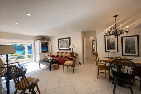 20 Colonial Club Drive Boynton Beach FL 33435