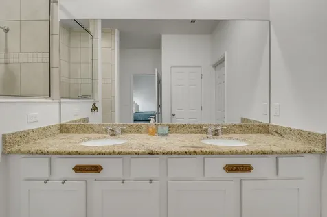 1302 Se Naples Lane Port Saint Lucie FL 34983