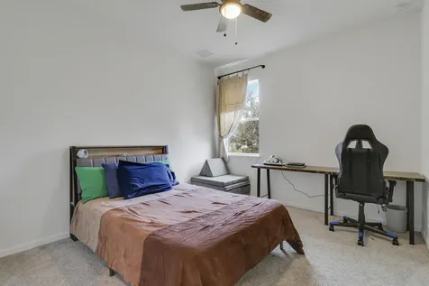 1302 Se Naples Lane Port Saint Lucie FL 34983