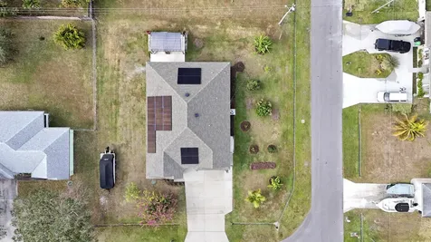 1302 Se Naples Lane Port Saint Lucie FL 34983