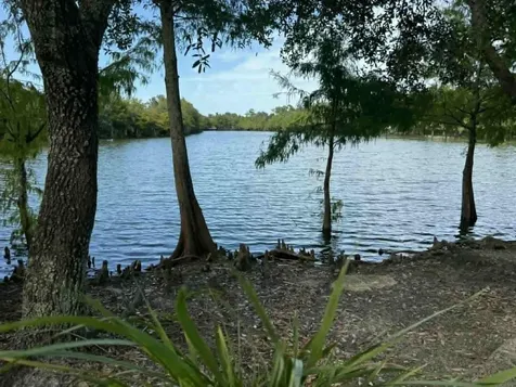 1890 Se Interlachen Drive Port Saint Lucie FL 34952