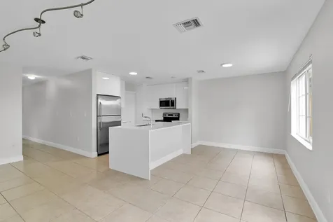 6599 Old Farm Trail Boynton Beach FL 33437