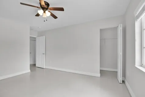 6599 Old Farm Trail Boynton Beach FL 33437