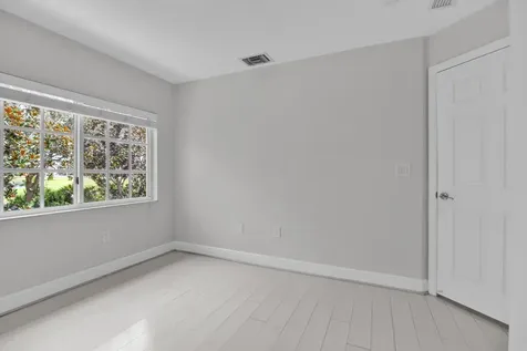 6599 Old Farm Trail Boynton Beach FL 33437