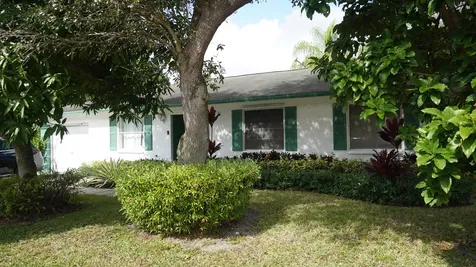 5805 Nw Bosque Lane West Palm Beach FL 33415