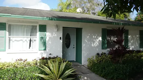 5805 Nw Bosque Lane West Palm Beach FL 33415