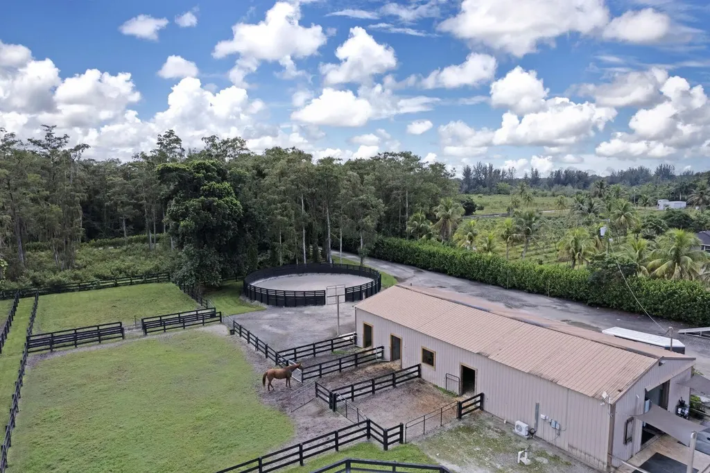 6149 Park Lane Lake Worth FL 33449