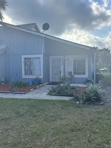 4224 Tymberwood Lane Orlando FL 32839