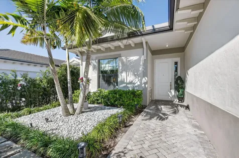 3089 Bellflower Circle West Palm Beach FL 33401