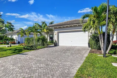 3089 Bellflower Circle West Palm Beach FL 33401