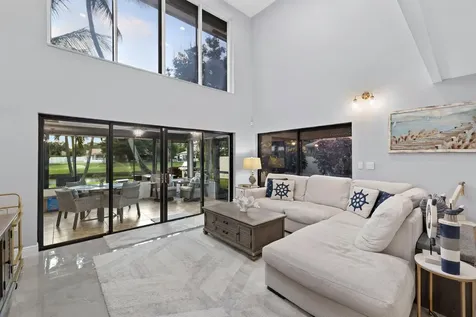 400 Sw 28th Avenue Delray Beach FL 33445