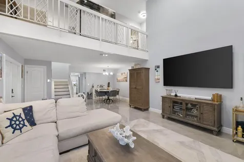 400 Sw 28th Avenue Delray Beach FL 33445