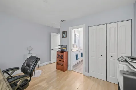 400 Sw 28th Avenue Delray Beach FL 33445