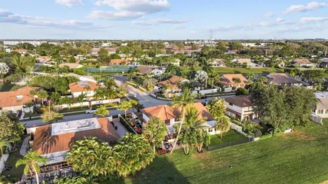 400 Sw 28th Avenue Delray Beach FL 33445
