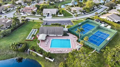 400 Sw 28th Avenue Delray Beach FL 33445