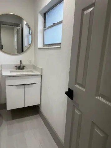 3104 Evergreen Palm Springs FL 33461