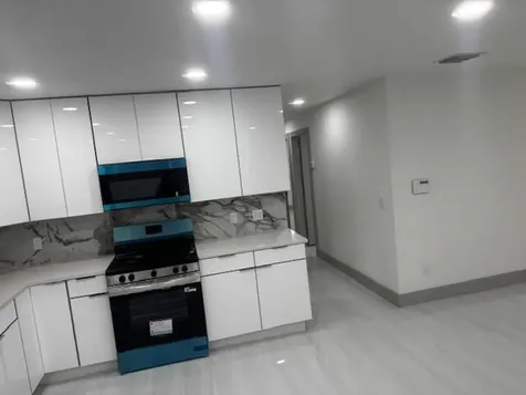 3104 Evergreen Palm Springs FL 33461