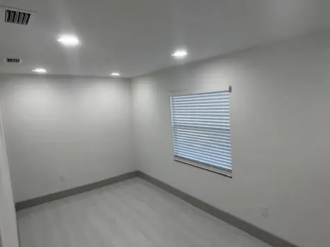 3104 Evergreen Palm Springs FL 33461