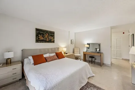 23200 Camino Del Mar Boca Raton FL 33433