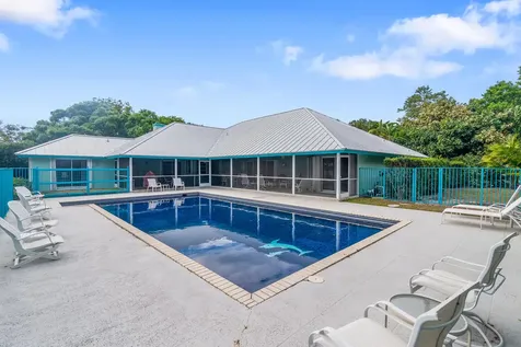 8862 Estate Drive West Palm Beach FL 33411