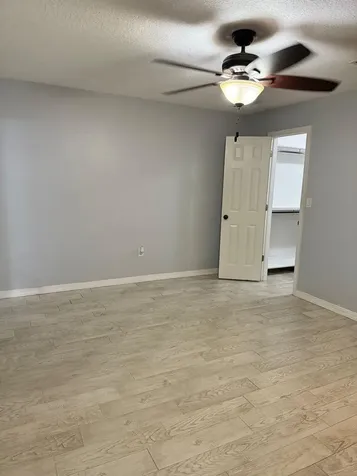 1077 Fernlea Drive West Palm Beach FL 33417