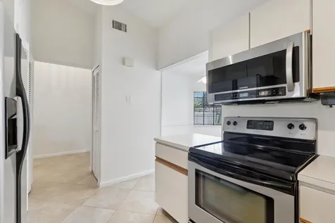 5942 Parkwalk Circle Boynton Beach FL 33472