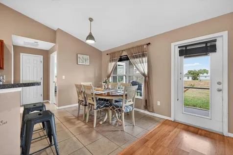 1401 Sw Bougainvillea Avenue Port Saint Lucie FL 34953