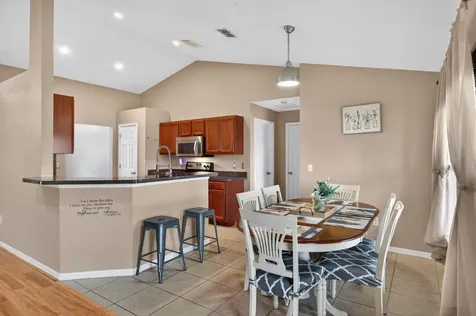 1401 Sw Bougainvillea Avenue Port Saint Lucie FL 34953